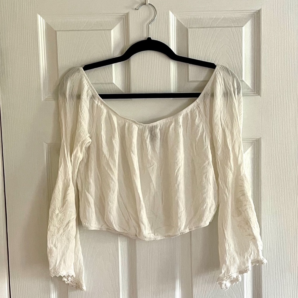 Women’s bell sleeve off the shoulder summer top